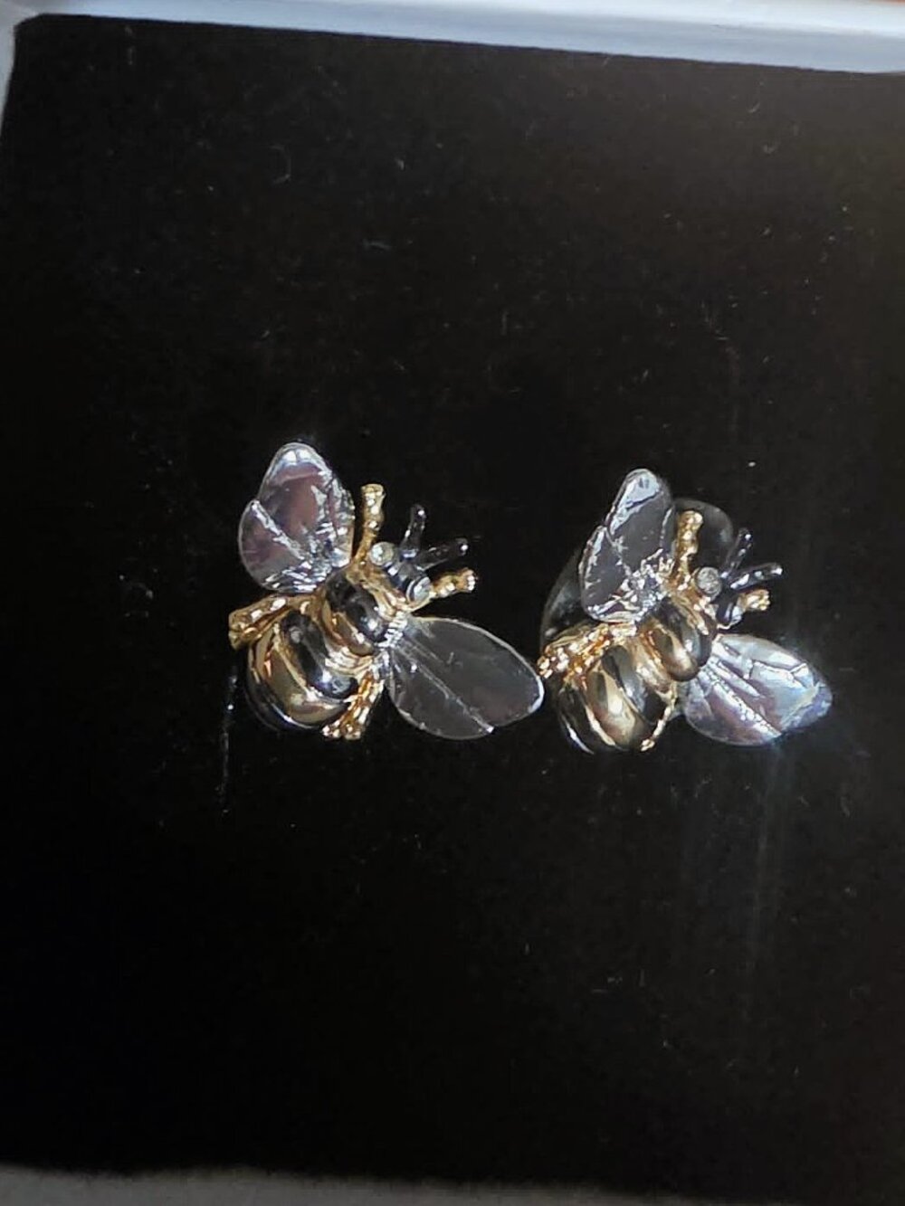 🐝 Gemstone Bee Studs